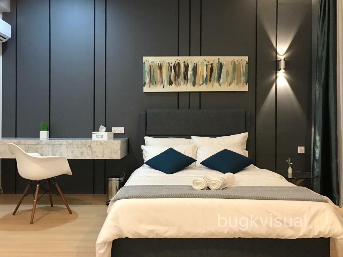 Luxury Seaview Family Suite By Little Cabin George Town Buitenkant foto